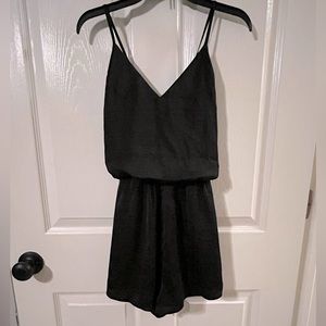 NWOT Forever 21 black strappy romper size small